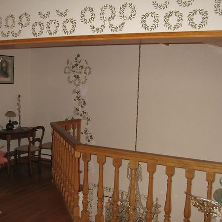 Hôtel Domaine du Besset à Aubusson-d'Auvergne Extérieur photo