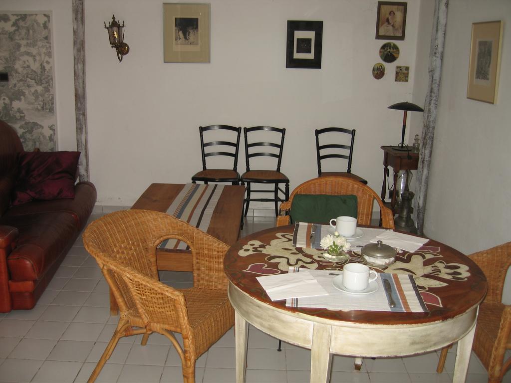 Hôtel Domaine du Besset à Aubusson-d'Auvergne Extérieur photo