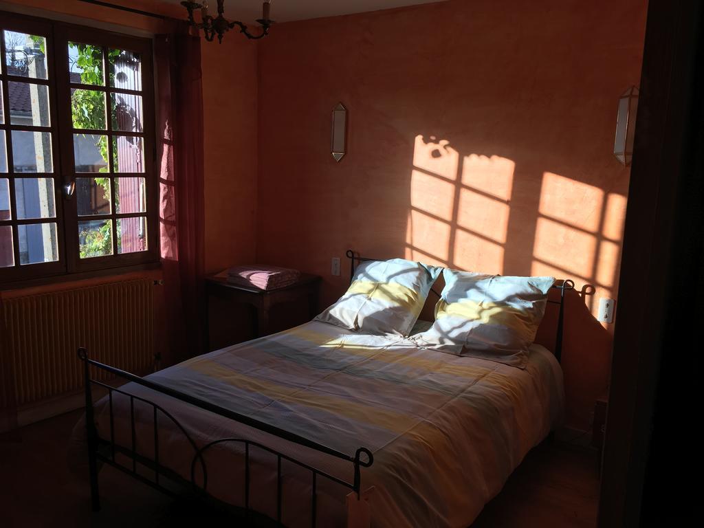 Hôtel Domaine du Besset à Aubusson-d'Auvergne Extérieur photo